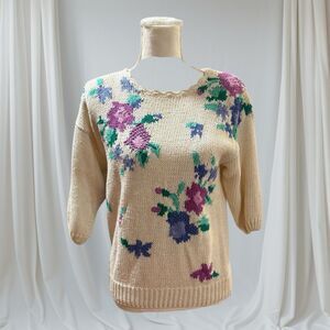 Koret Sweater Beige‎ Scallop Vintage Neck Floral Multi Print Short Sleeve Size L